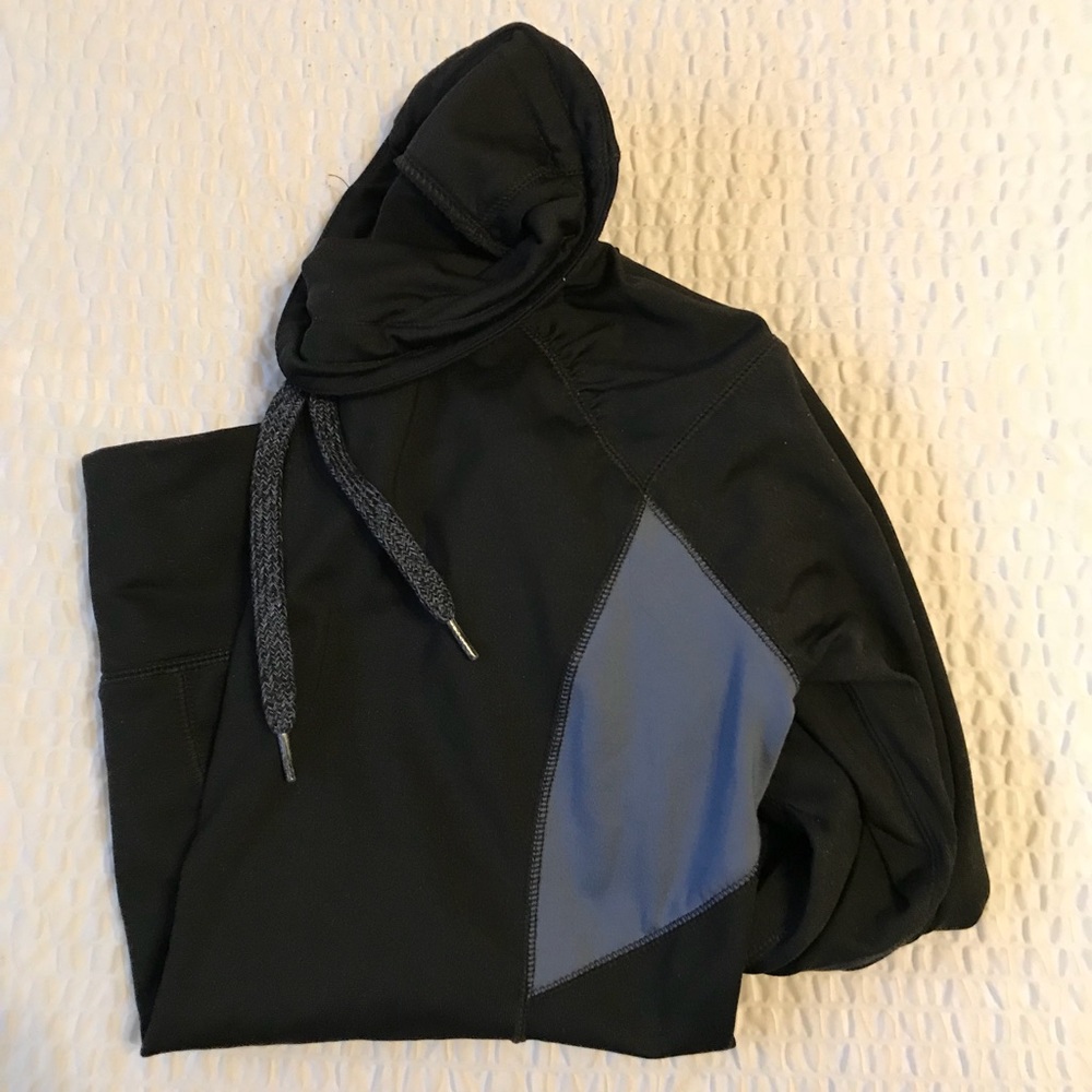 Reebok sweater